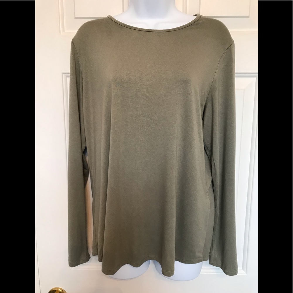 Chico’s Olive t-shirt
